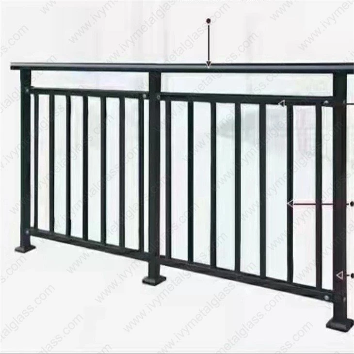 Balcó de barana d'alumini