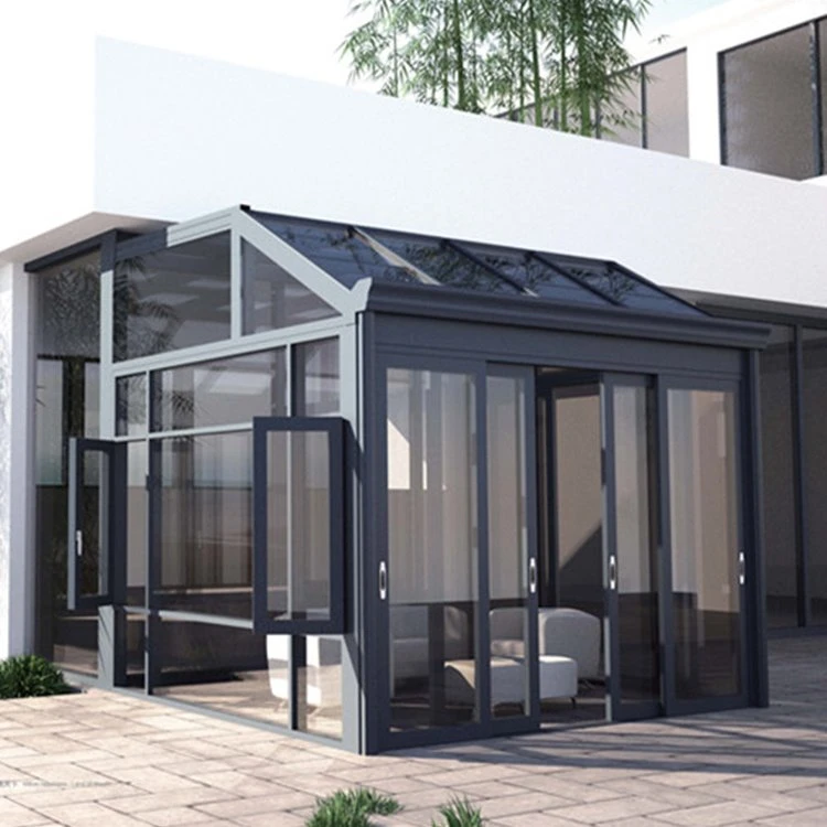 Solàrium d'alumini amb persianes