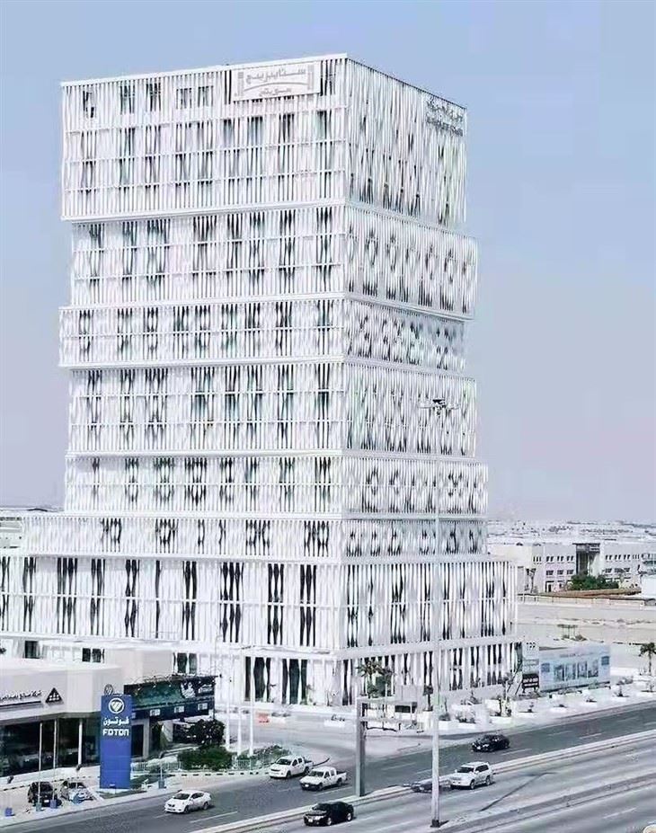 Centre comercial de luxe Decoració d'hotels de 5 estrelles Tauler de sostre d'alumini Panell de revestiment de paret giratòria