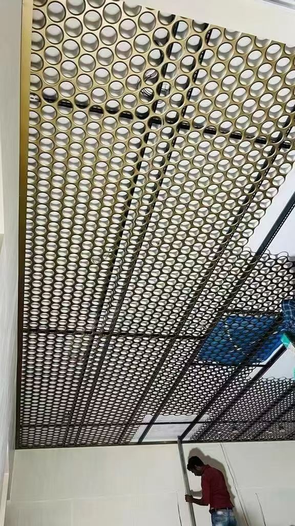 Pattern Artistic Wall Decor Cladding Panels Perforated Aluminum Ceiling Panel factory